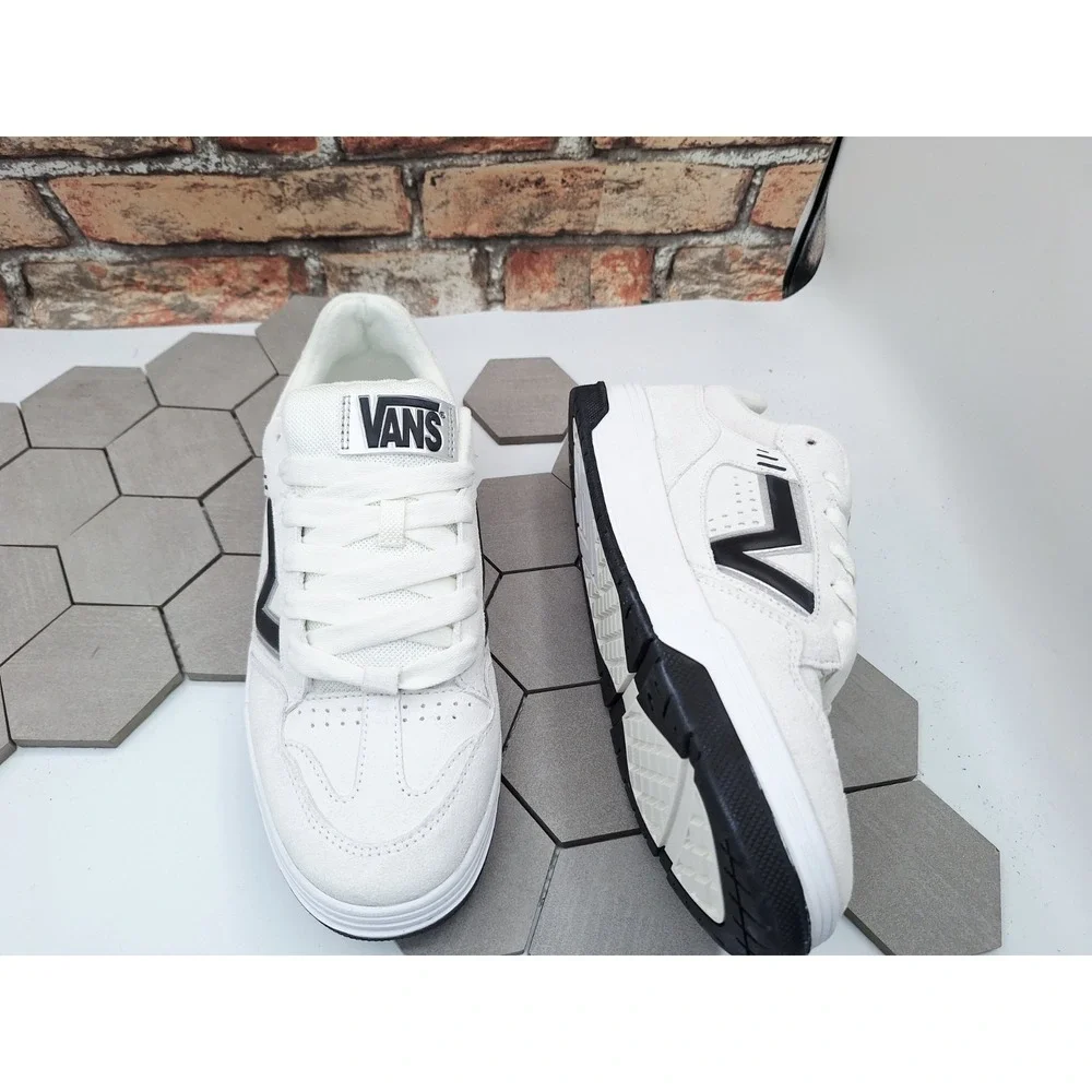 VANS Upland Suede White Black Offwhite Skate Sneaker Men's US Size 11